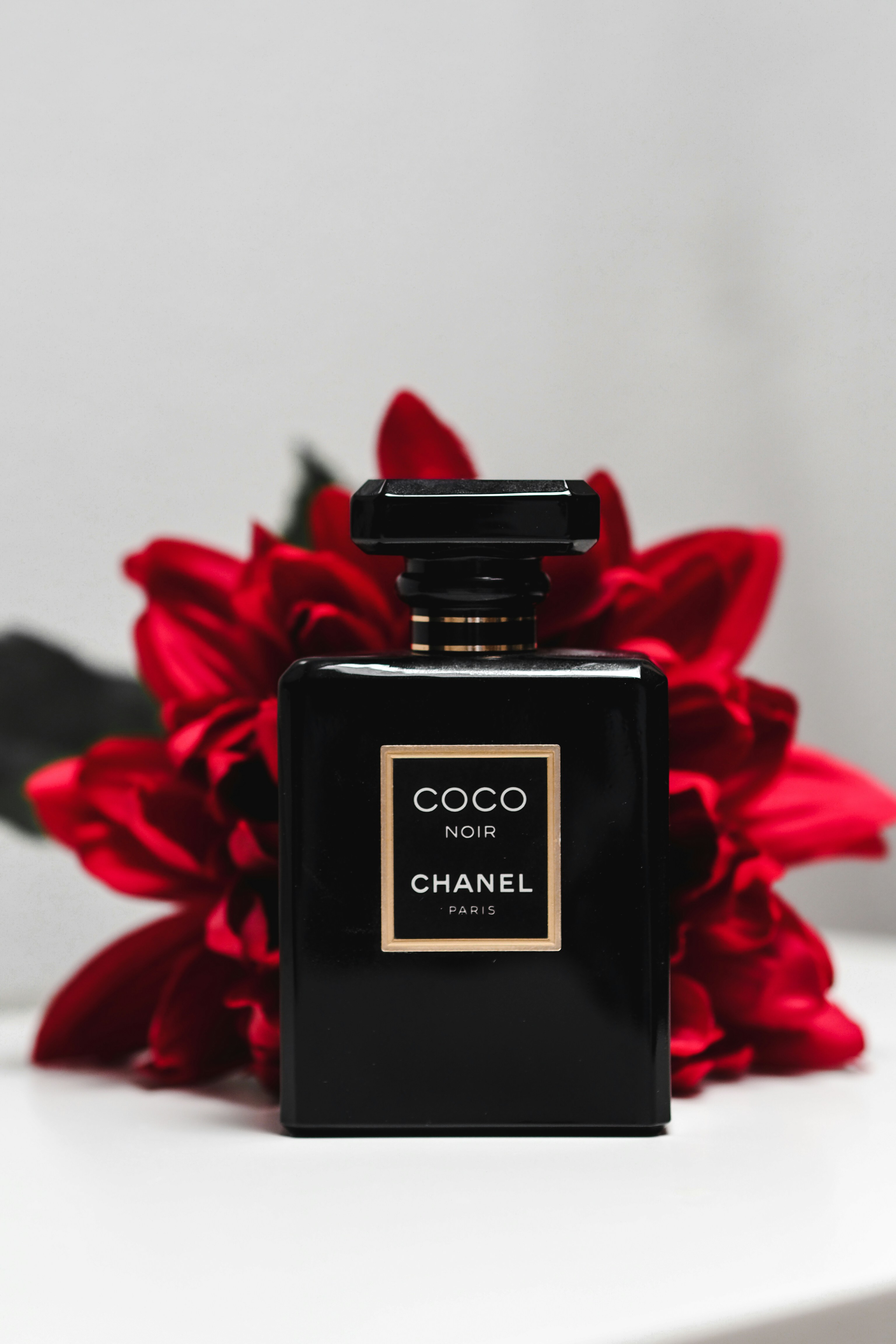 Coco noir Chanel