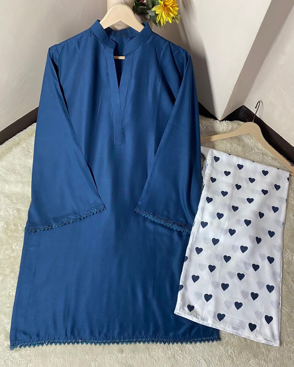 heart printed flapper with V style neck Shirt
