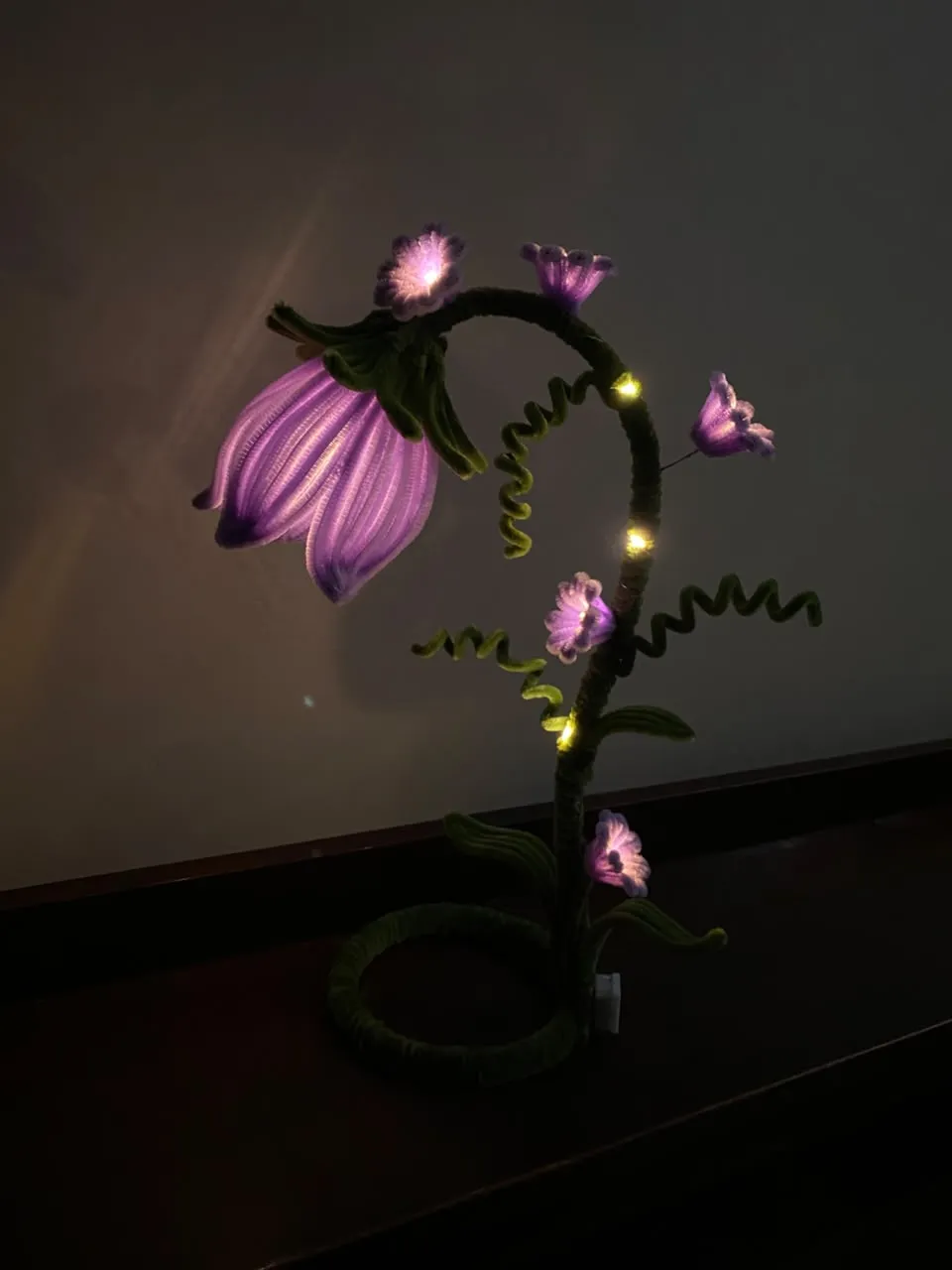 Twilight glow lamp 