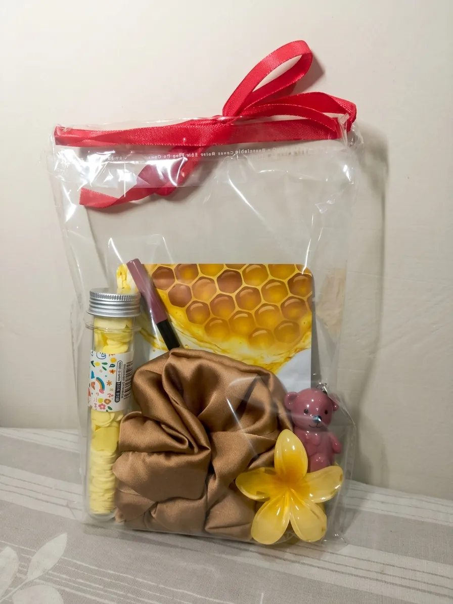 🎀 Cute Beauty Gift Hamper 💝 | Affordable Makeup & Self-Care Gifts 🧸✨