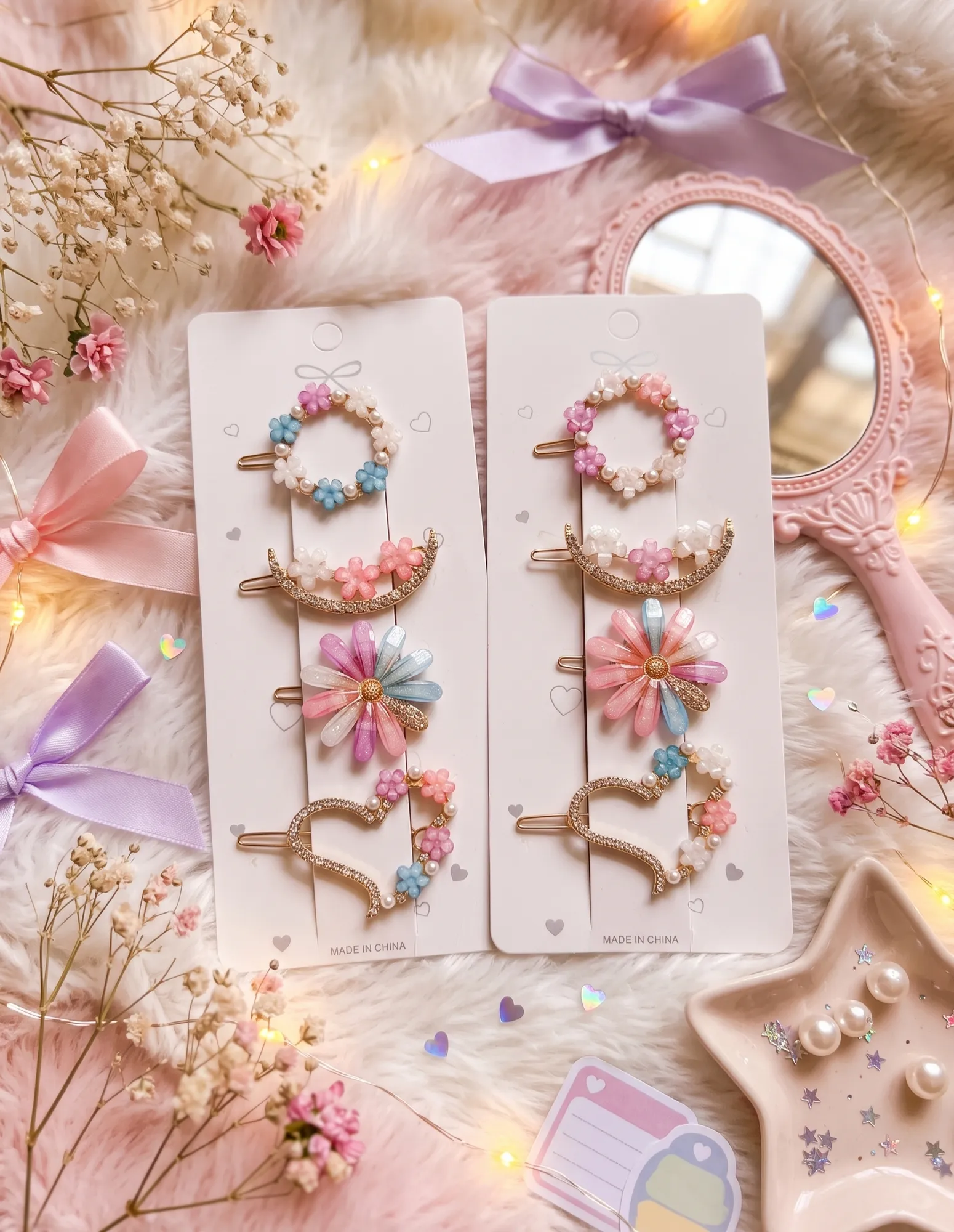 Fancy hair clips 🎀
