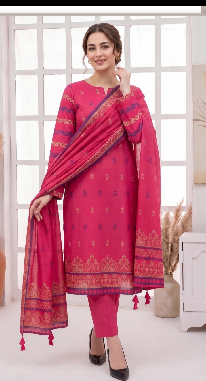 Magenta Winter Grace – 3-Piece Printed suit 