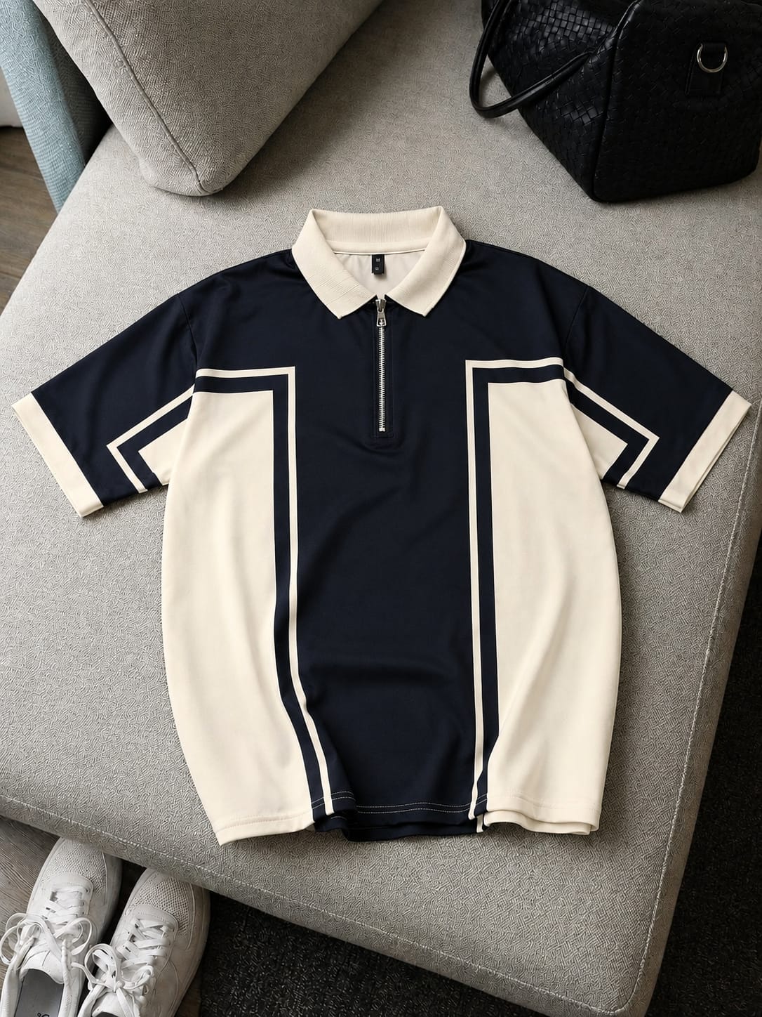 GEOMETRIC ZIP POLO
