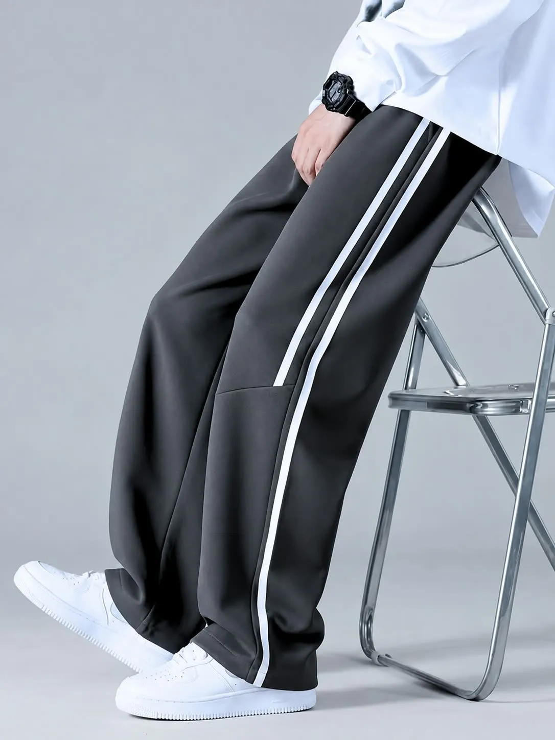 Side-Stripe Casual Baggy pants