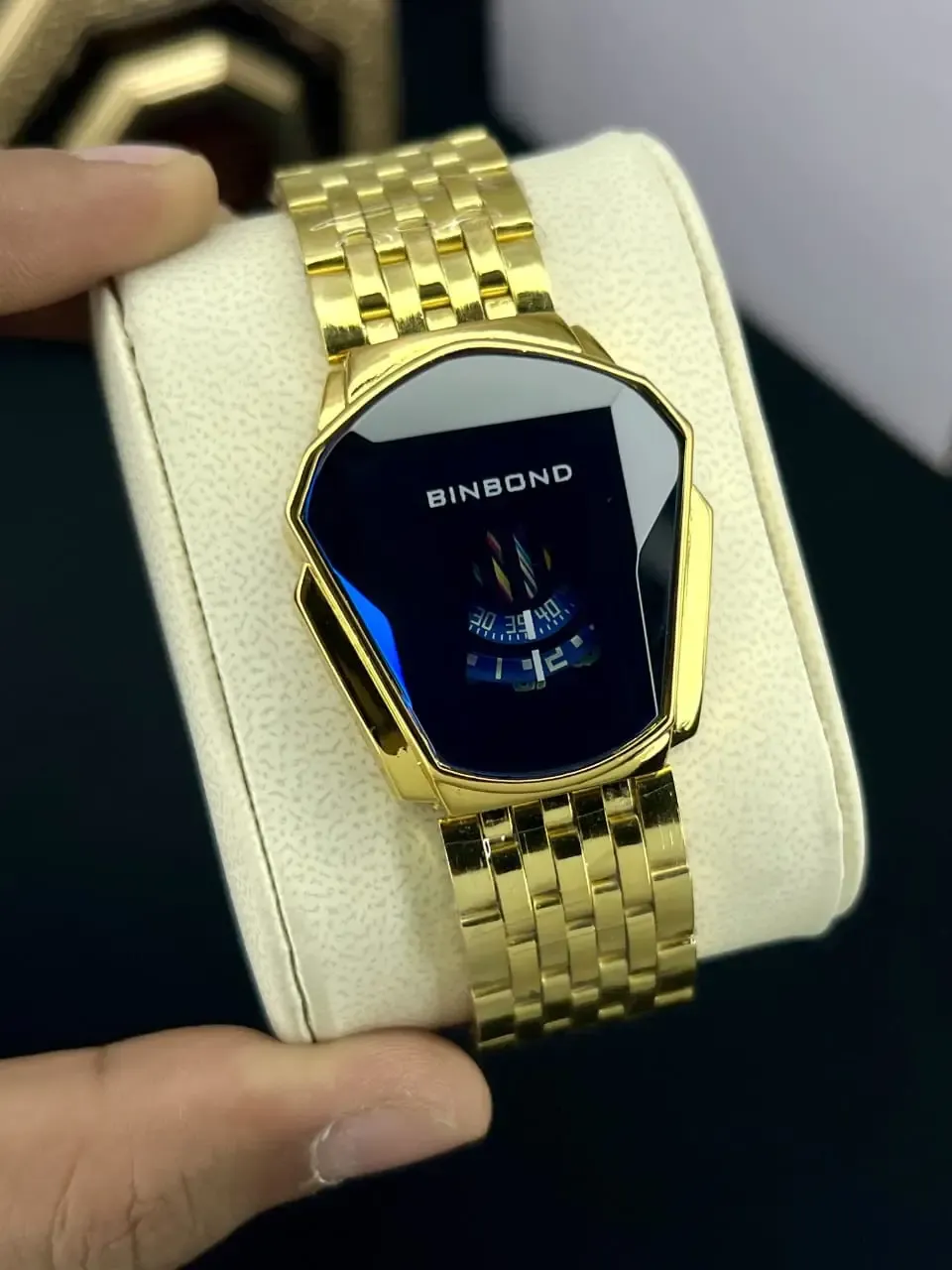 Women's Chic Everyday Design That Upgrades Any Outfit Watch 