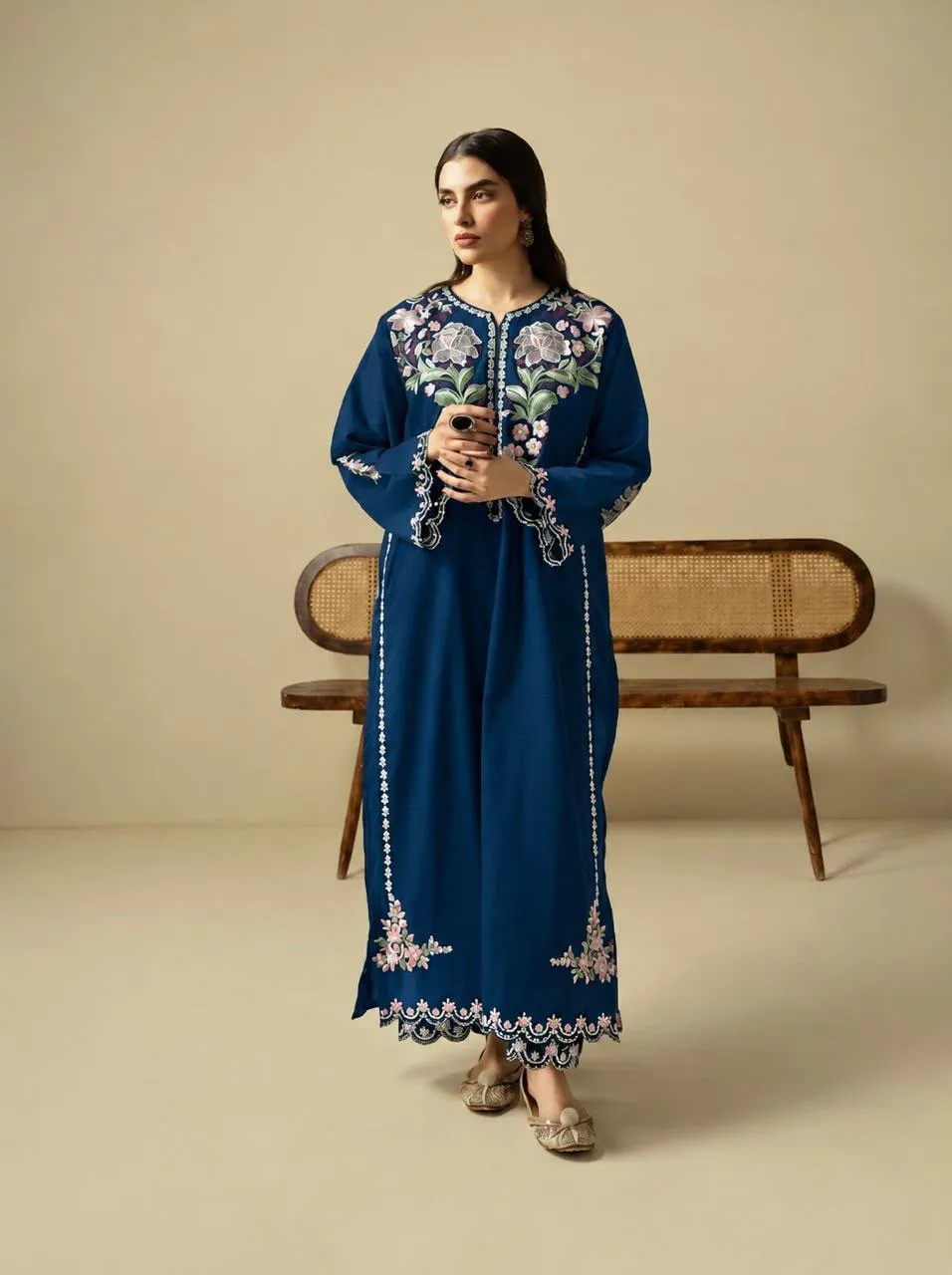 LUXURY SILK EMBROIDERED 2-PIECE UNSTITCHED SUIT